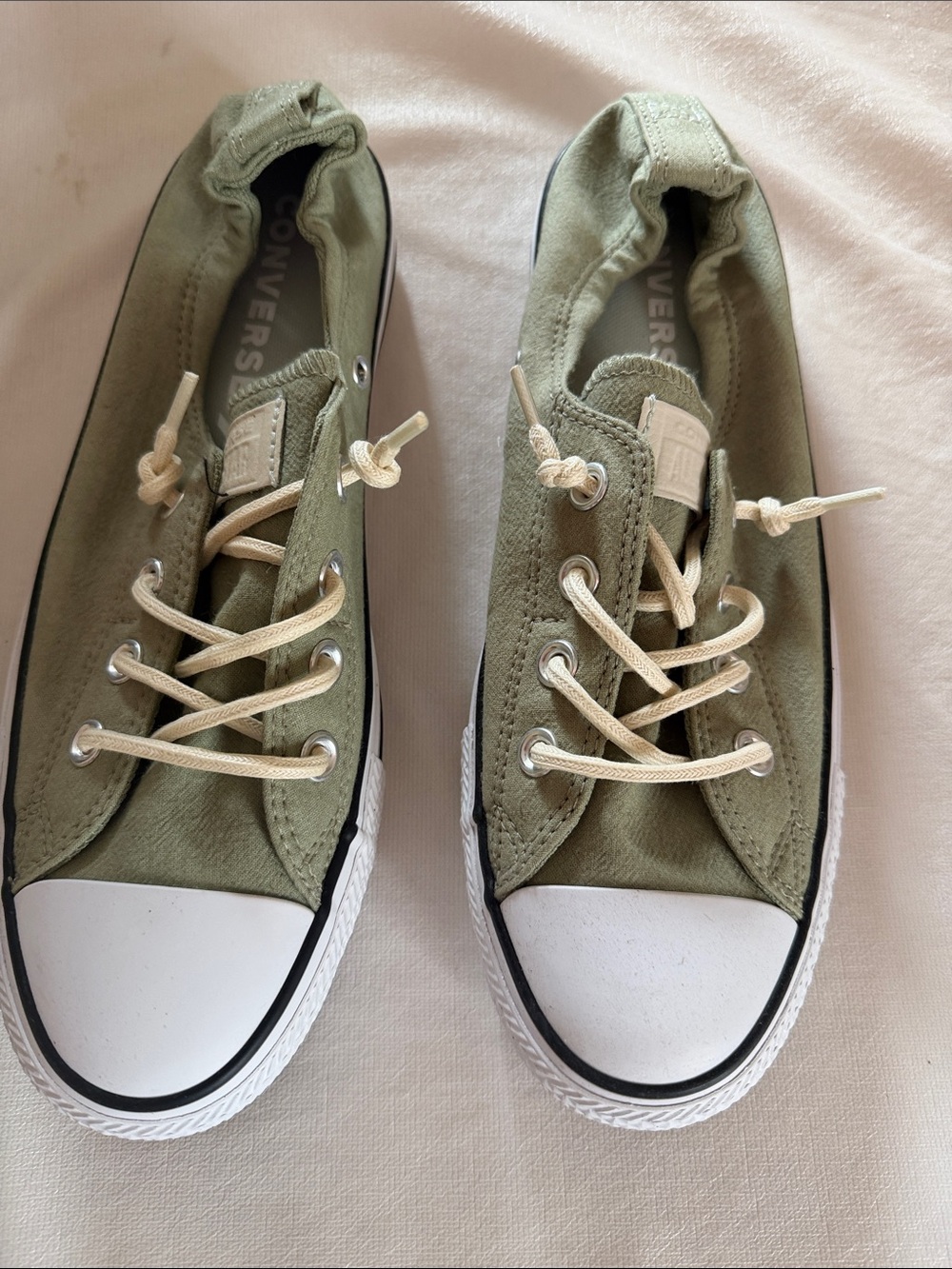 Converse Low-Top Sneakers Olive Green with White Toe